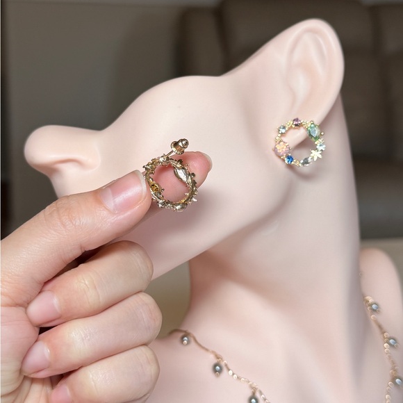 ⚜️ Multicolor Gemstone Earrings - Picture 6 of 9